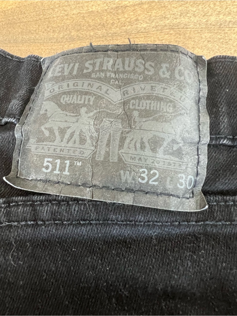 Levi's Men's Black Slim-Straight Jeans 32x30 - Picture 3 of 3